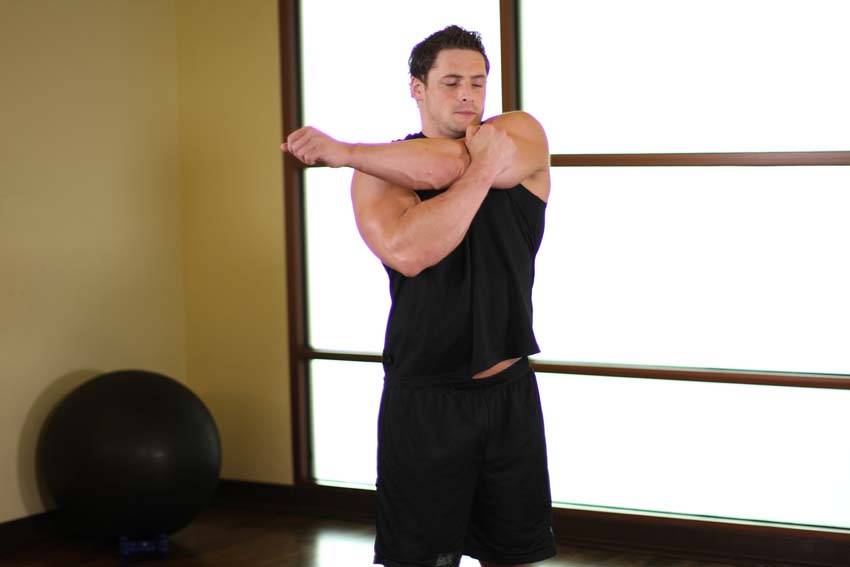 «Розтяжка плеча»: кадр 2 з 2